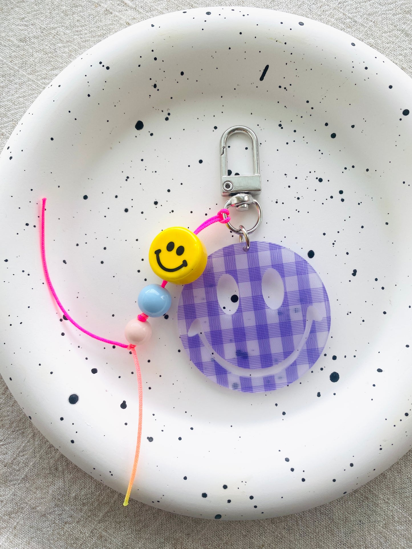 Retro Smiley Face Key Chain